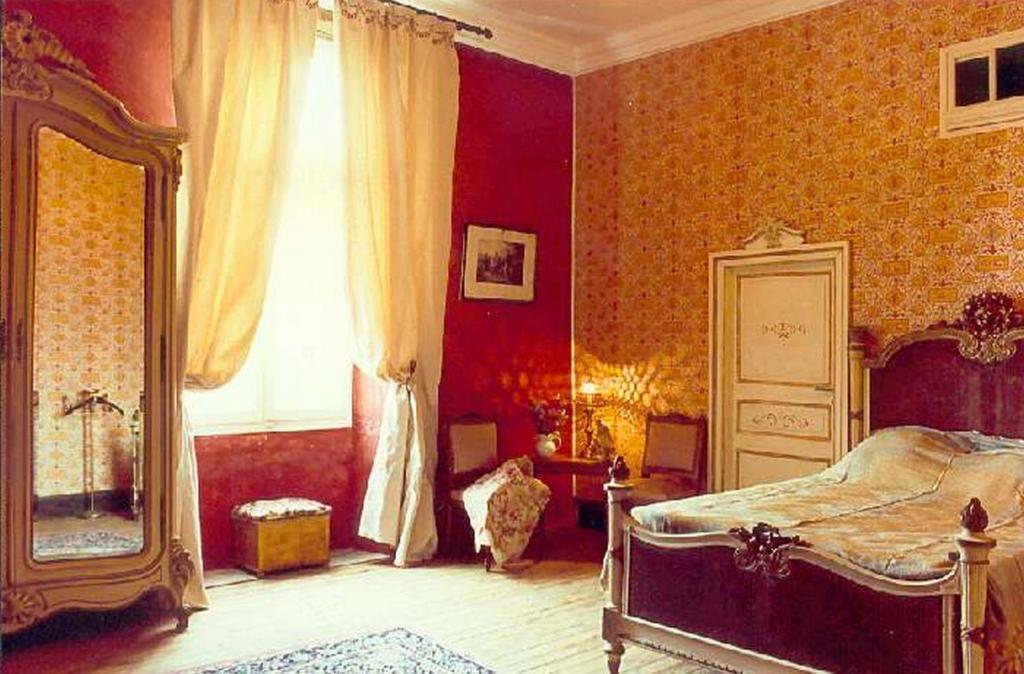 Chambres D'Hotes Du Chateau De Saint Sulpice La Sauvetat-sur-Lède Room photo