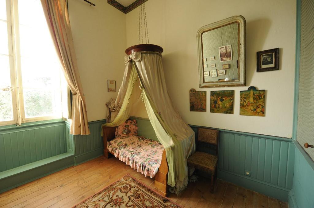 Chambres D'Hotes Du Chateau De Saint Sulpice La Sauvetat-sur-Lède Room photo