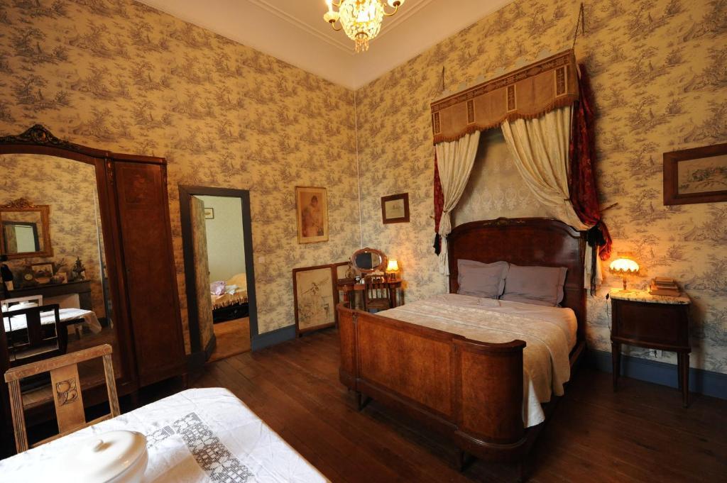 Chambres D'Hotes Du Chateau De Saint Sulpice La Sauvetat-sur-Lède Room photo